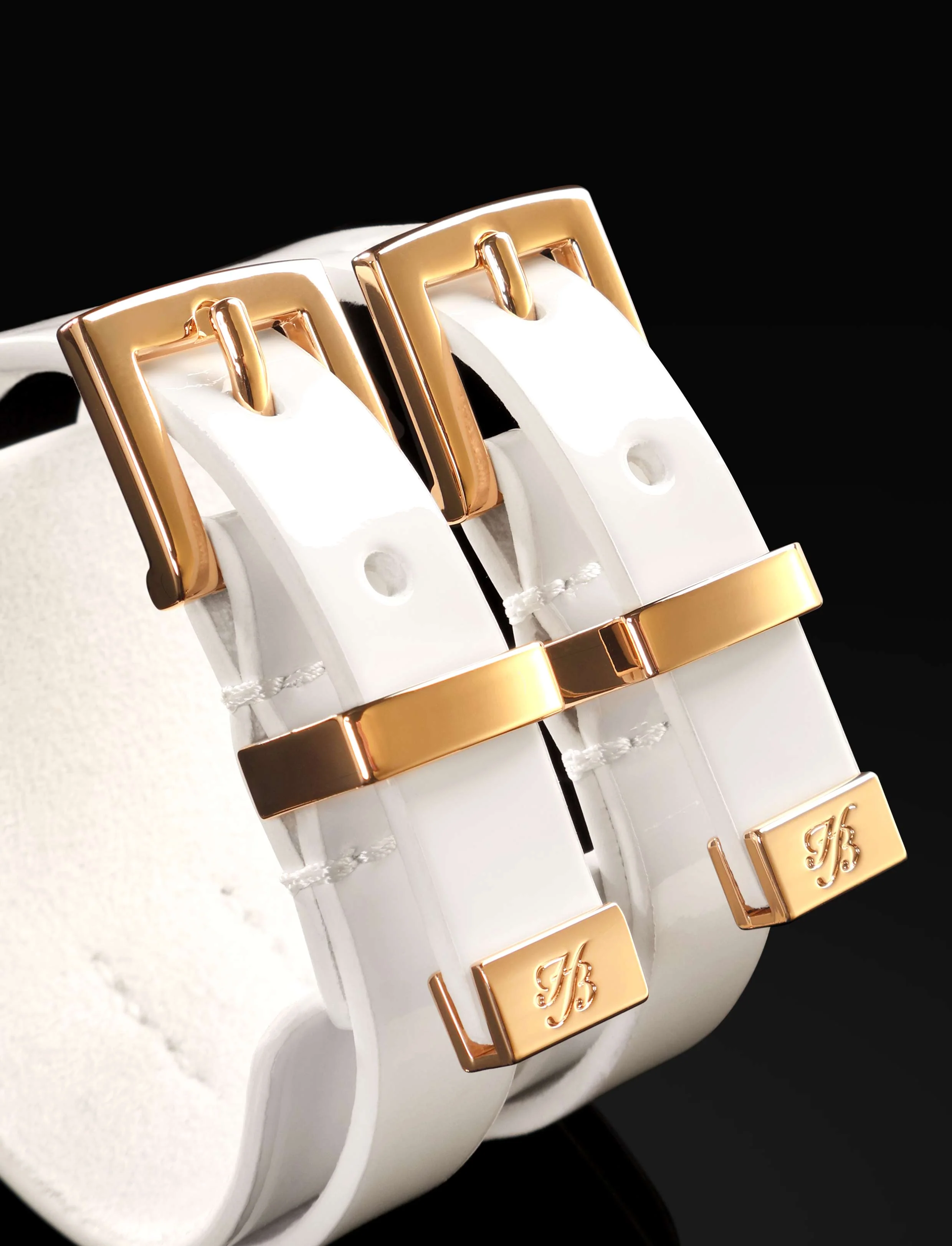 Jasmin White Wrist Cuffs in Patent Leather with Large O Rings