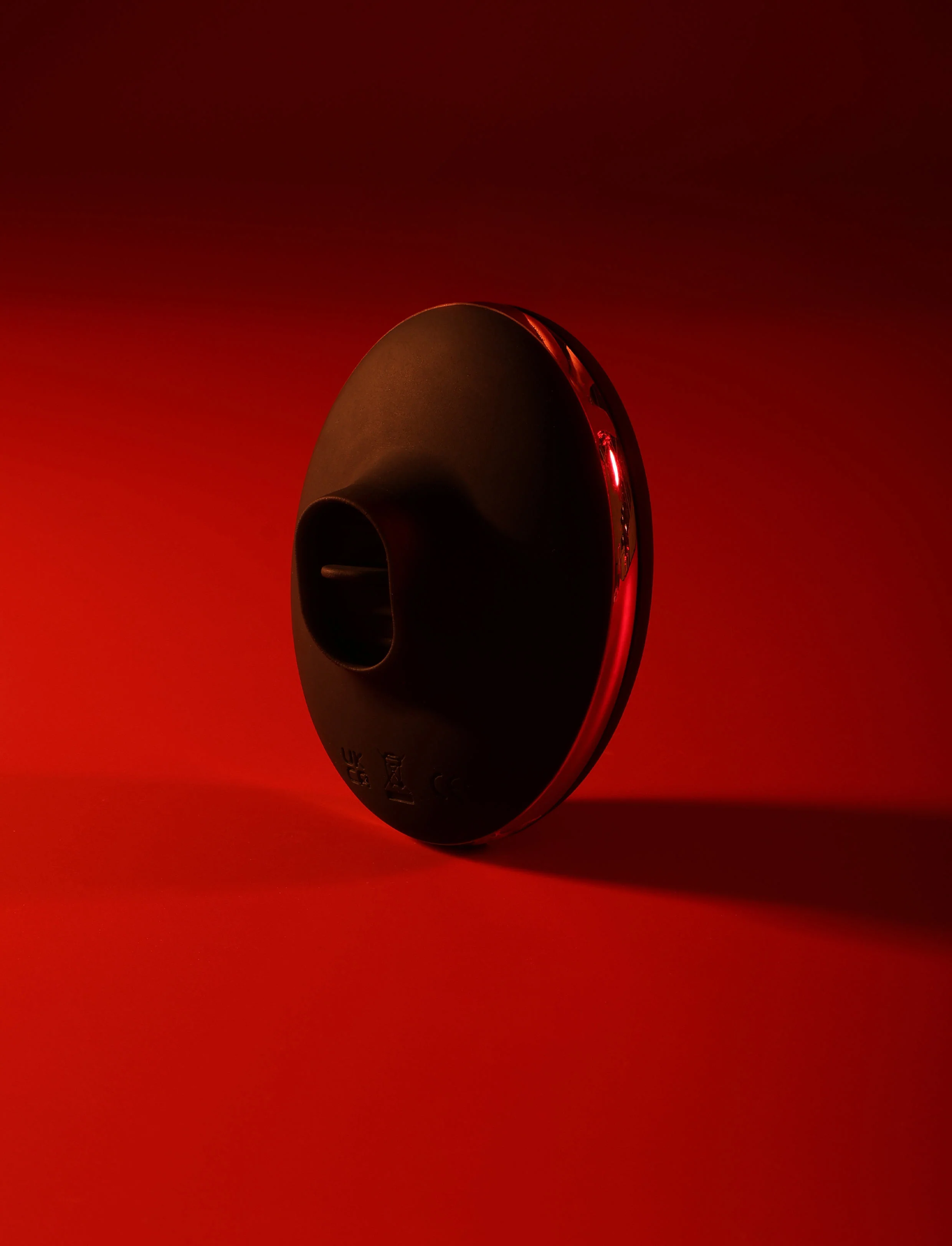 Aura Black 硅胶舌式振动器，模拟口交与阴蒂刺激