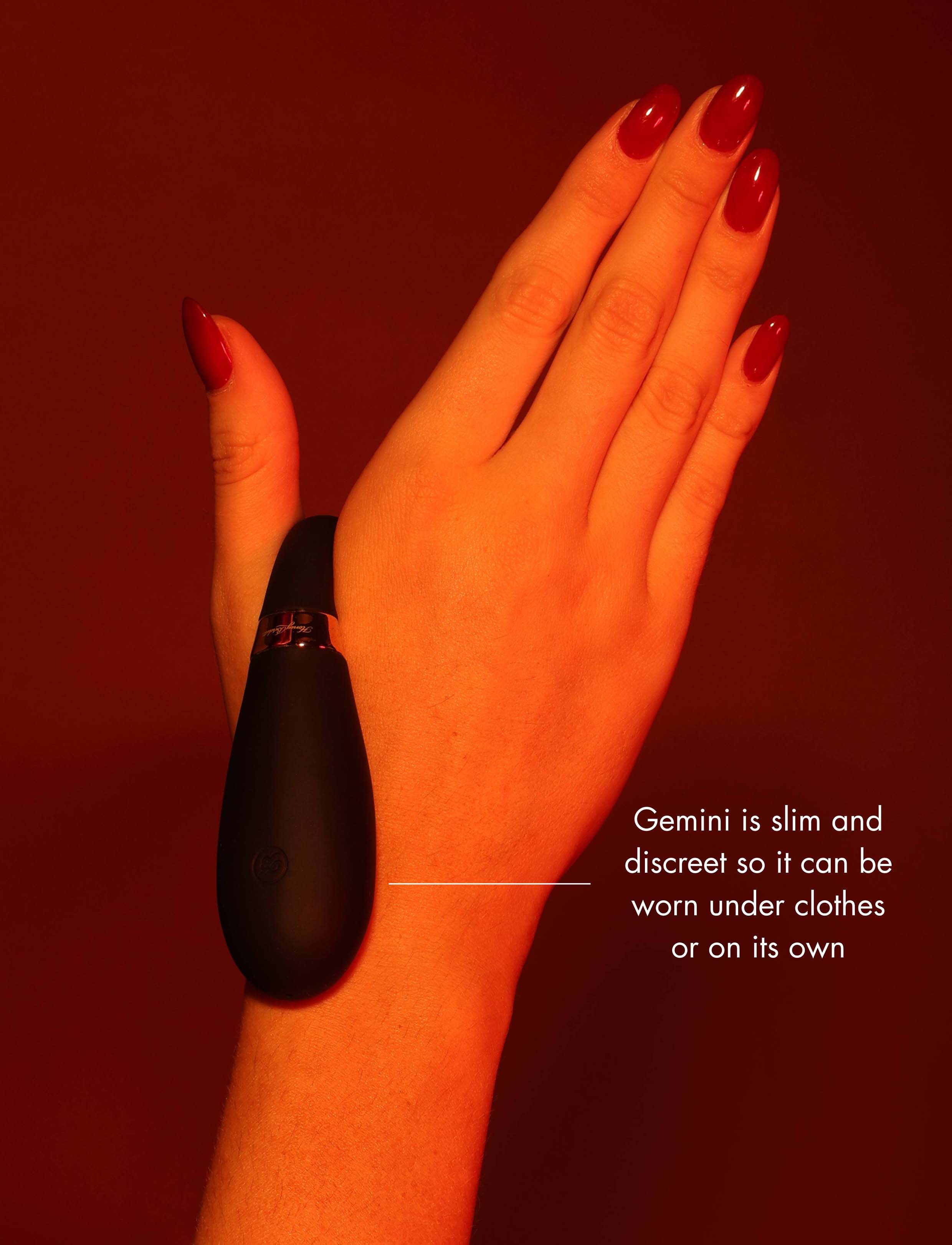 Gemini Black Couples Vibrator with Remote Control by Honey Birdette