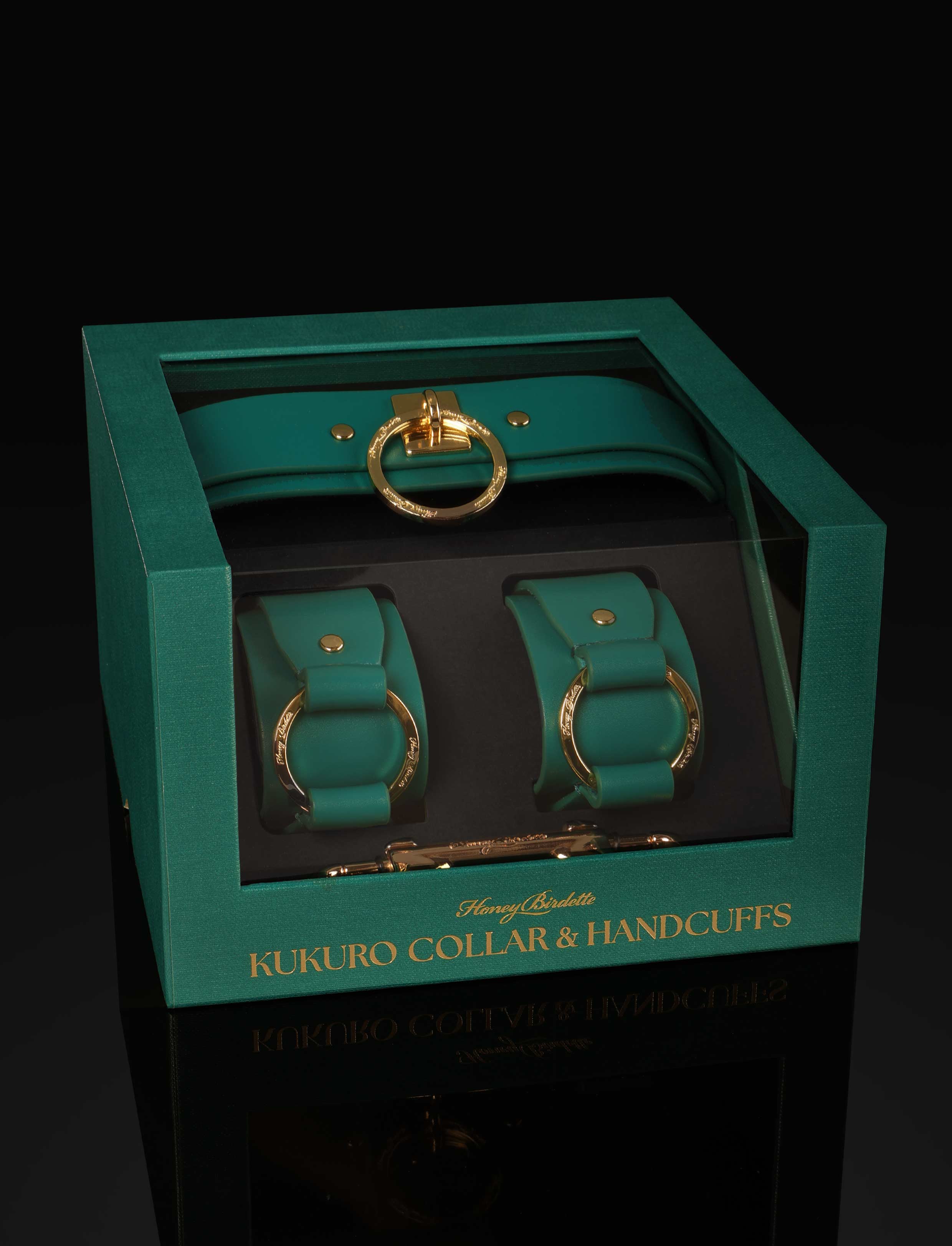 Kukuro Emerald Collar and Handcuffs Set With Leash and Gift Box